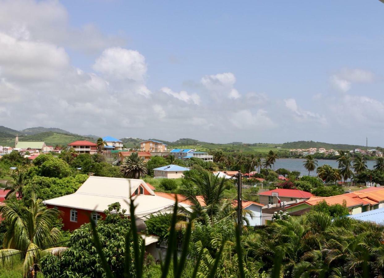 Bed & Breakfast 6 Suites Piscine Et Plage Pointe Faula 르 보클린 외부 사진