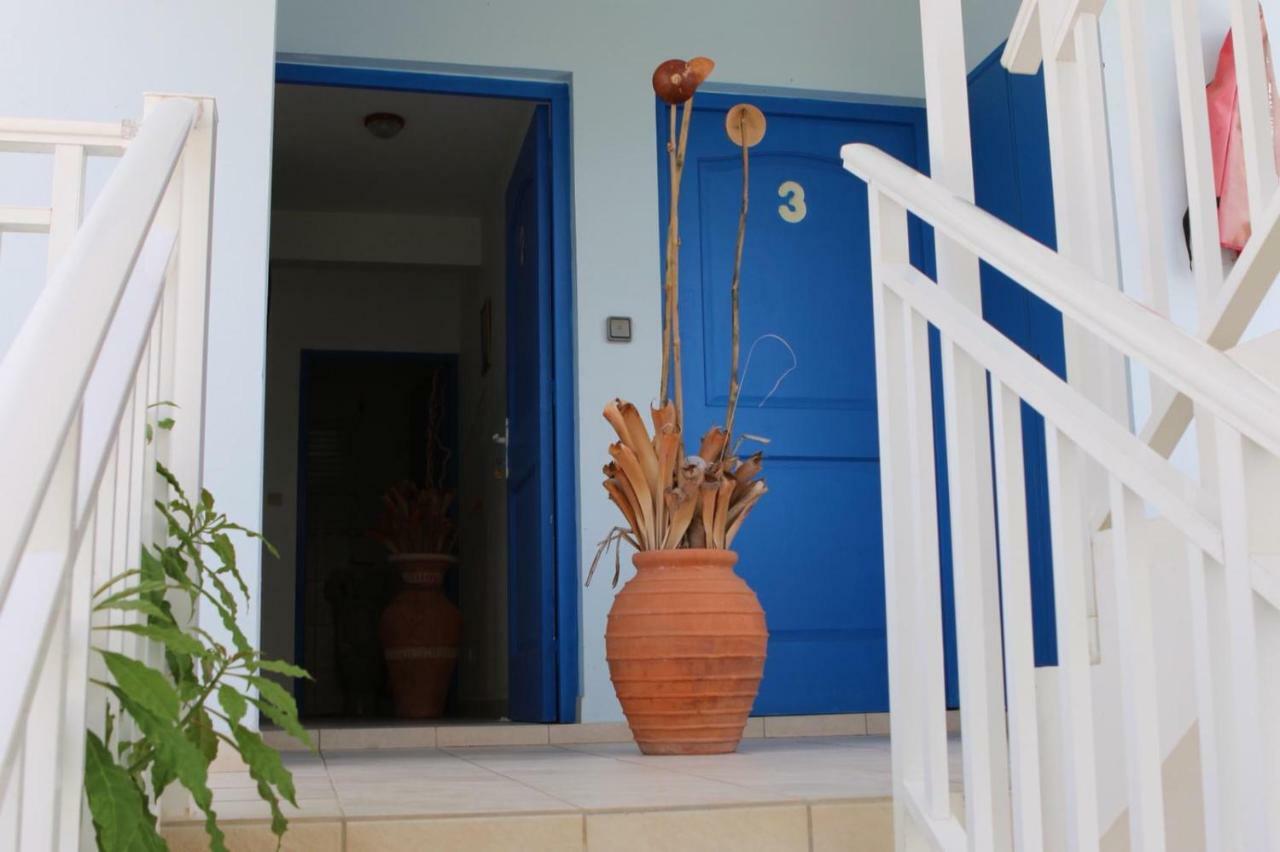 Bed & Breakfast 6 Suites Piscine Et Plage Pointe Faula 르 보클린 외부 사진