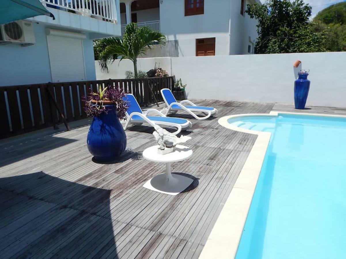 Bed & Breakfast 6 Suites Piscine Et Plage Pointe Faula 르 보클린 외부 사진